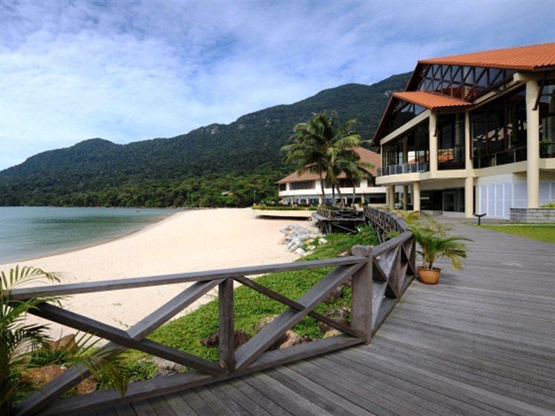 大马宫殿温泉度假村 古晋 外观 照片 The beach at the Pangkor Laut Resort